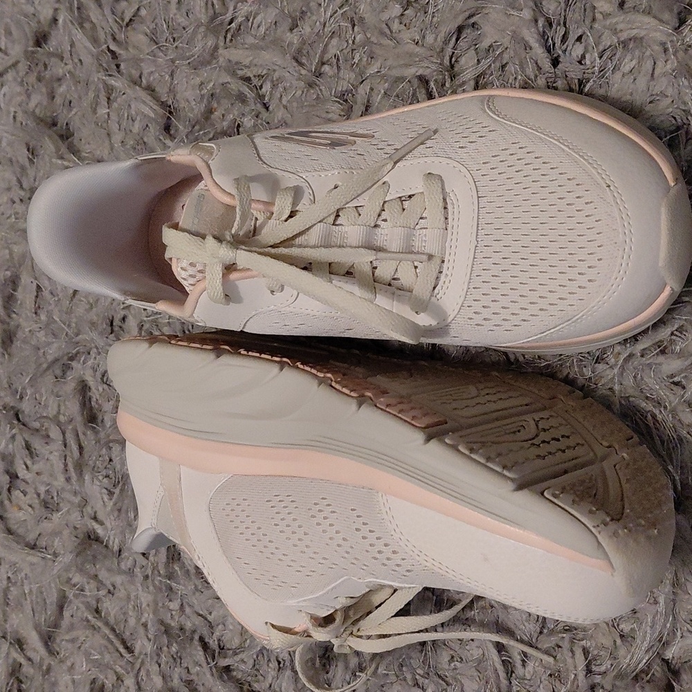 Skechers Women's Cream and Pink Sneakers - Picture 3 of 9